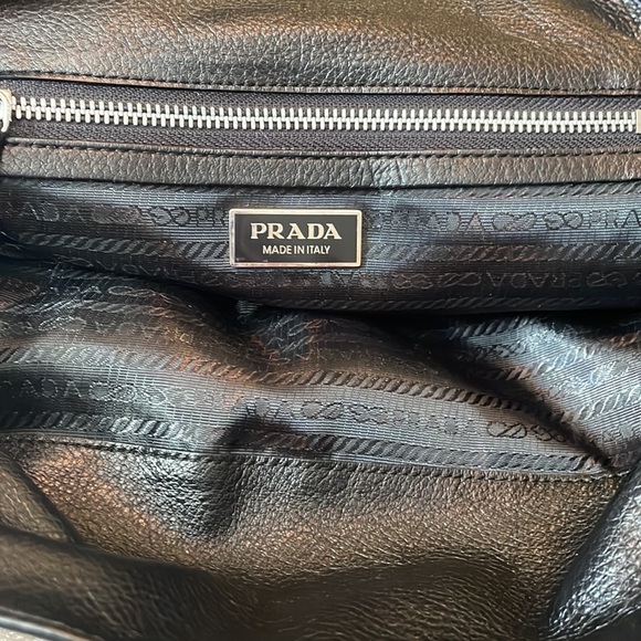 Authentic Prada Black Leather Vitello Easy
Foldover Satchel - Picture 5 of 8